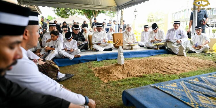 Tengku Puteri Seri Kemala dimakamkan di Makam Diraja Pekan